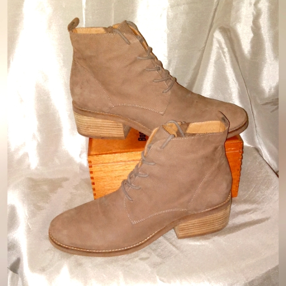 Lucky Brand suede ankle boots, tan leather, "Garboh" style bootie.